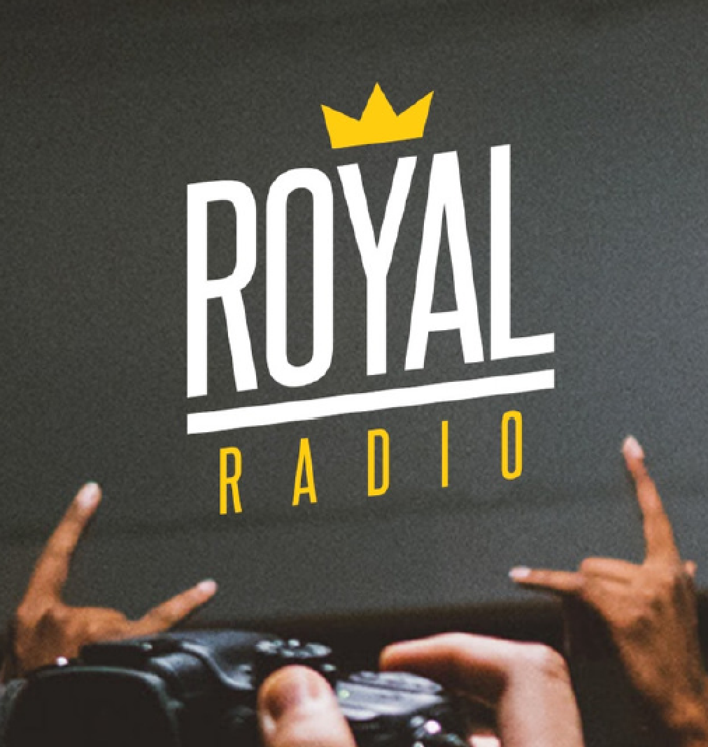 98.6 fm санкт петербург. 98.6 Радио. Роял радио. Royal Radio 98.6. Радио Royal Санкт-Петербург.